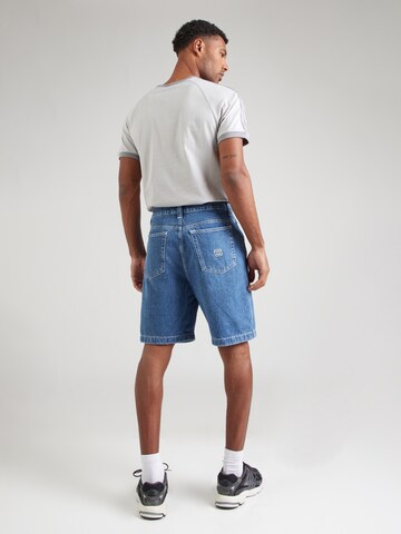 regular Pantaloni sportivi di BILLABONG in blu
