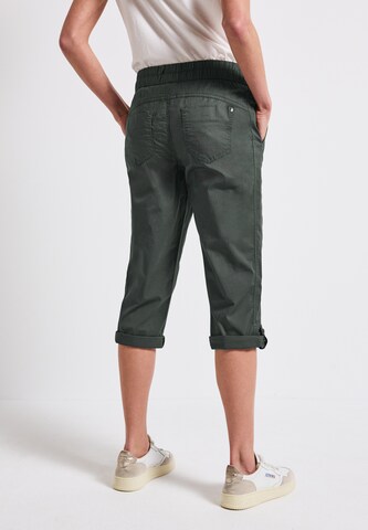 STREET ONE Slimfit Hose in Grün