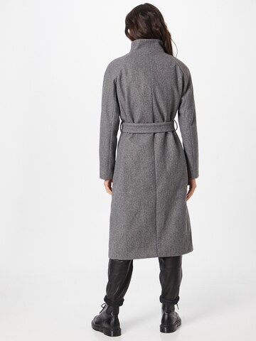 ONLY Демисезонное пальто 'Emma' в Серый