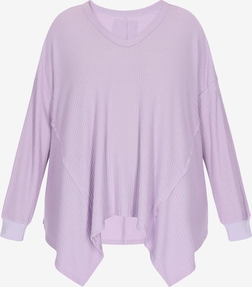 Tricou de la IZIA pe mov: față