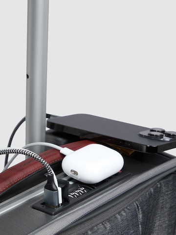 Piquadro Trolley in Black