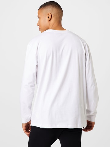 T-Shirt 'Essential' Starter Black Label en blanc