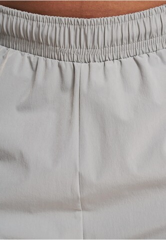 regular Pantaloni 'Helvetic Guards' di European League of Football in grigio