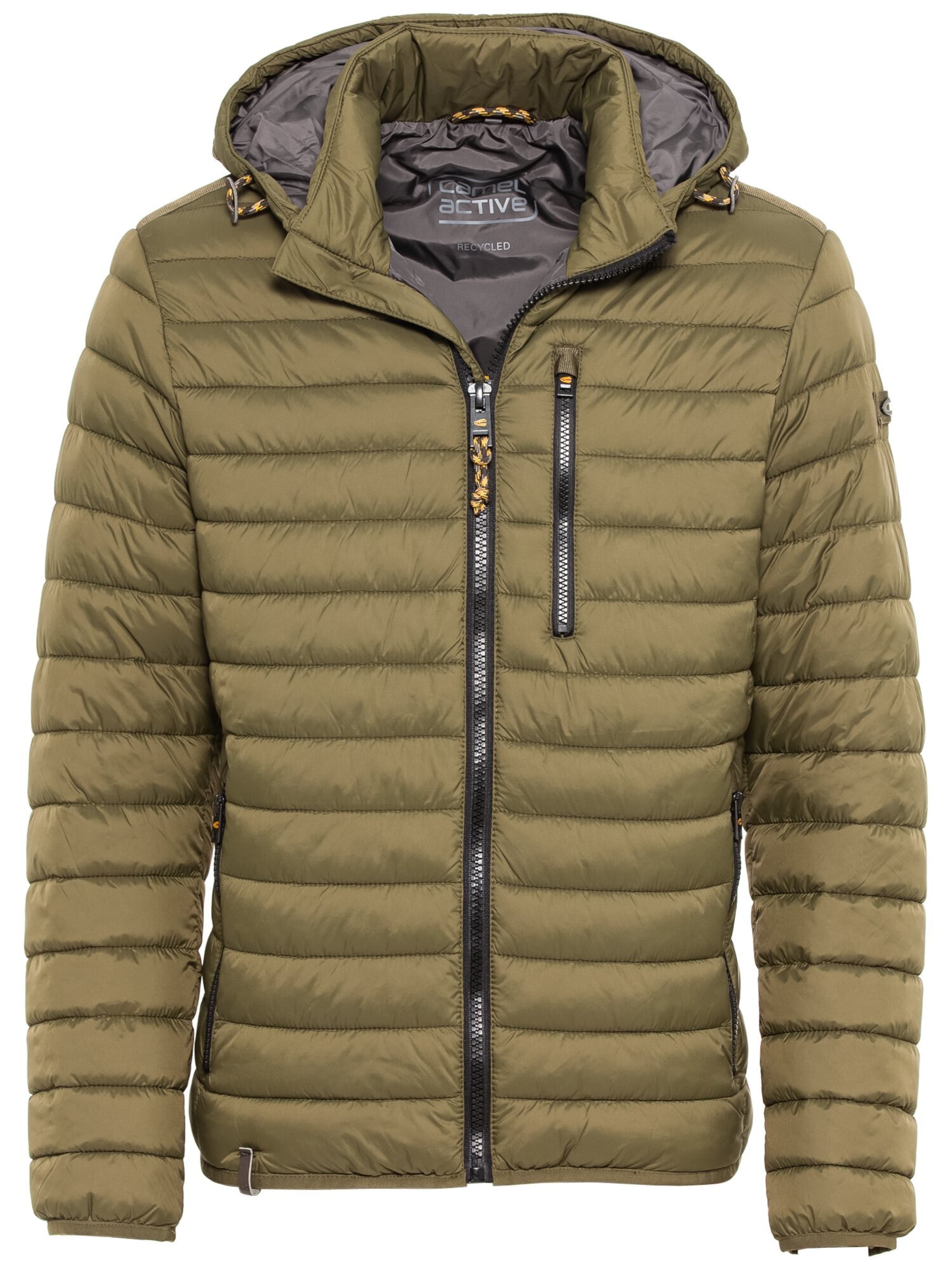 CAMEL ACTIVE Übergangsjacke aus recycletem Polyamid in Grün: Vorderseite