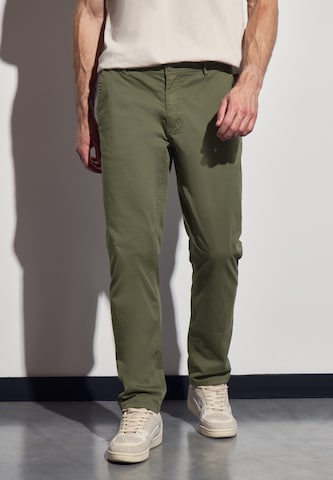 Street One MEN Slim fit Chino Pants in Green: front
