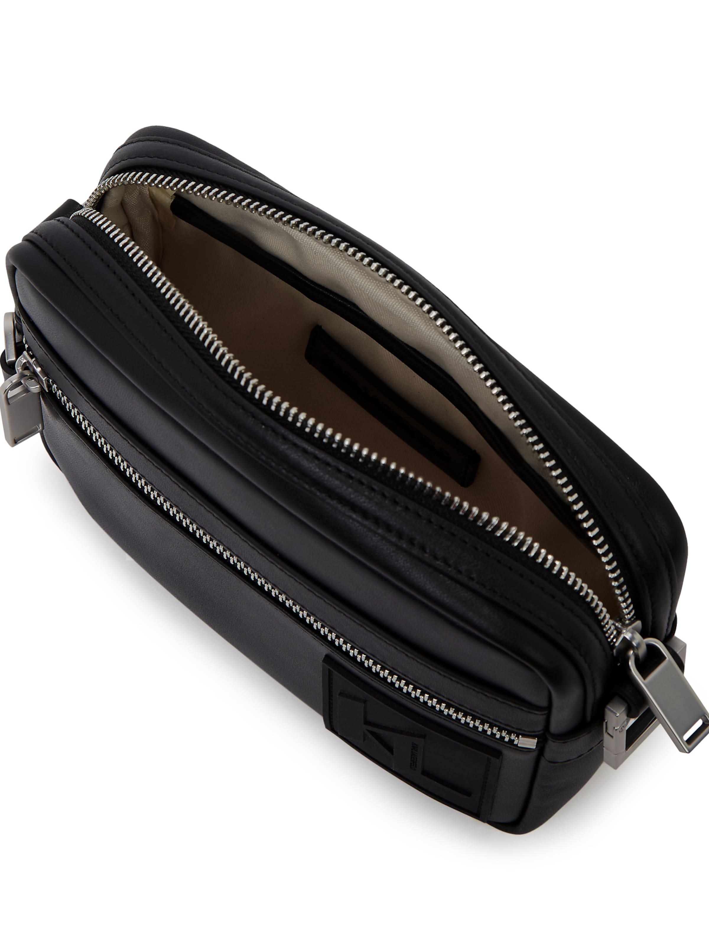 Karl Lagerfeld - Mala de ombro ' Kameratasche mit Monogramm-Aufnäher ' em preto