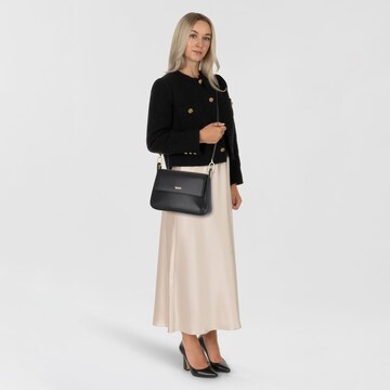 DKNY Crossbody Bag in Black: front