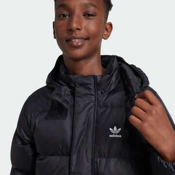 ADIDAS ORIGINALS Between-Season Jacket 'Adicolor' in Black