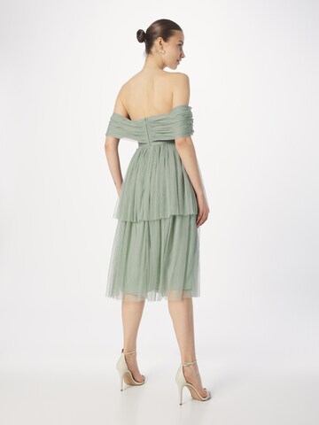 Robe de cocktail Maya Deluxe en vert