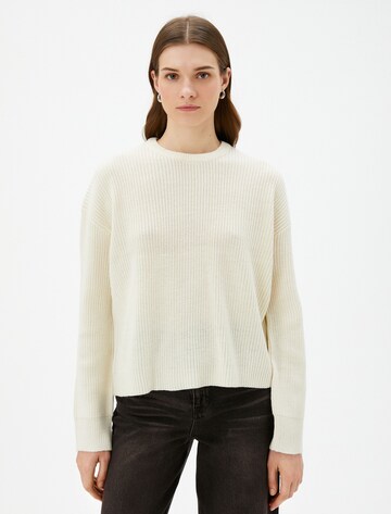 Koton Sweater in White: front