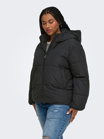 Veste d’hiver 'CARJUTA' ONLY Carmakoma en noir : devant