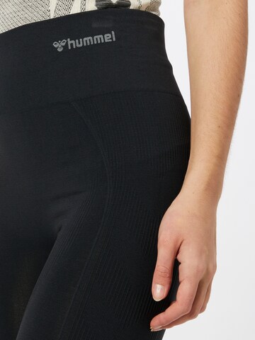Hummel Skinny Sportovní kalhoty 'Tif' – černá