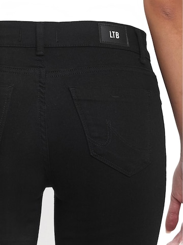 LTB Jeans Bootcut Jeans 'Fallon Straight Jeans' in Zwart