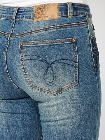 KOROSHI Flared Jeans in Blue