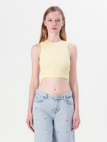 ONLY - Top 'ONLVILMA' en amarillo: frente