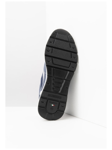 Nero Giardini Sneaker in Blau