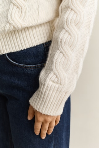GANT Sweater in Beige