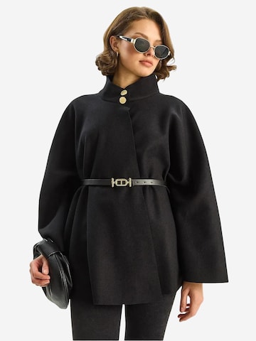 Bianco Lucci Tussenmantel in Zwart