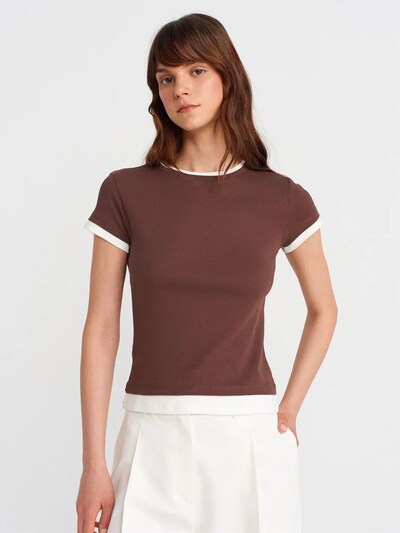 Dilvin T-shirt en M en marron, Vue avec produit