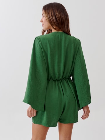 Tussah Jumpsuit 'NELLA' i grønn: bakside
