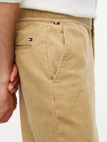 TOMMY HILFIGER Regular Chinobyxa 'DOVER' i beige
