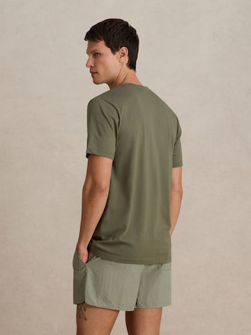 DAN FOX APPAREL - Ajuste regular Camiseta 'Piet' en verde
