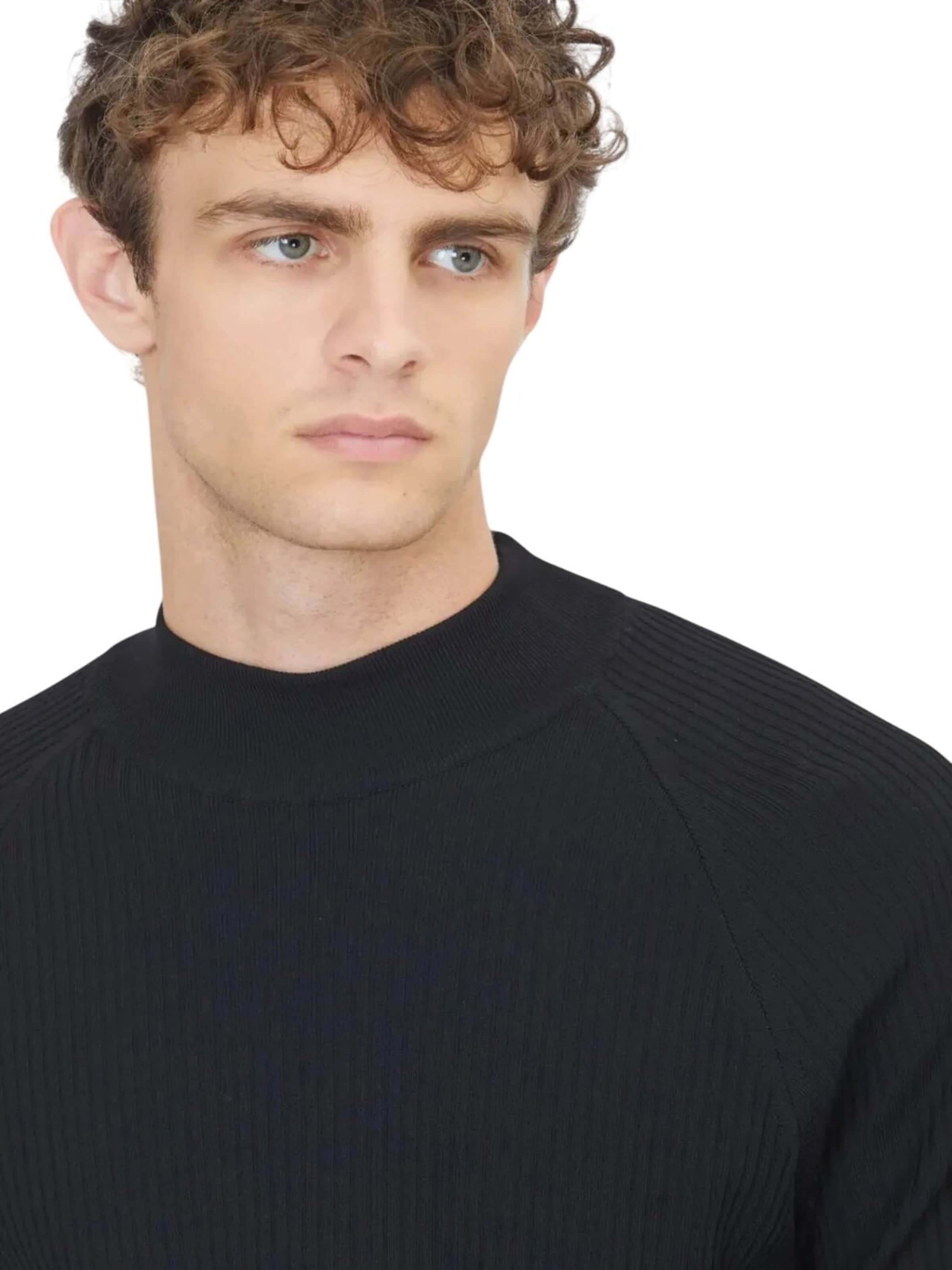 Ramsey Knit Cardigan in Black