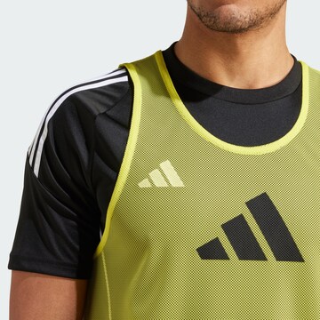 T-Shirt fonctionnel 'Training 24' ADIDAS PERFORMANCE en jaune