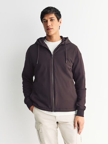 Next - Chaqueta de entretiempo en marrón: frente