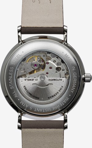Bauhaus Uhr in Grau