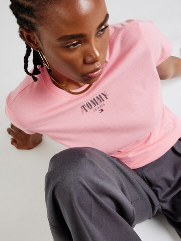 Tommy Jeans Curve - Camisa 'Essential' em rosa