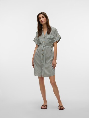 Robe-chemise 'VMBumpy' VERO MODA en vert