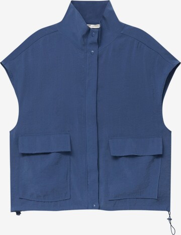 Pull&Bear Vest in Blue: front