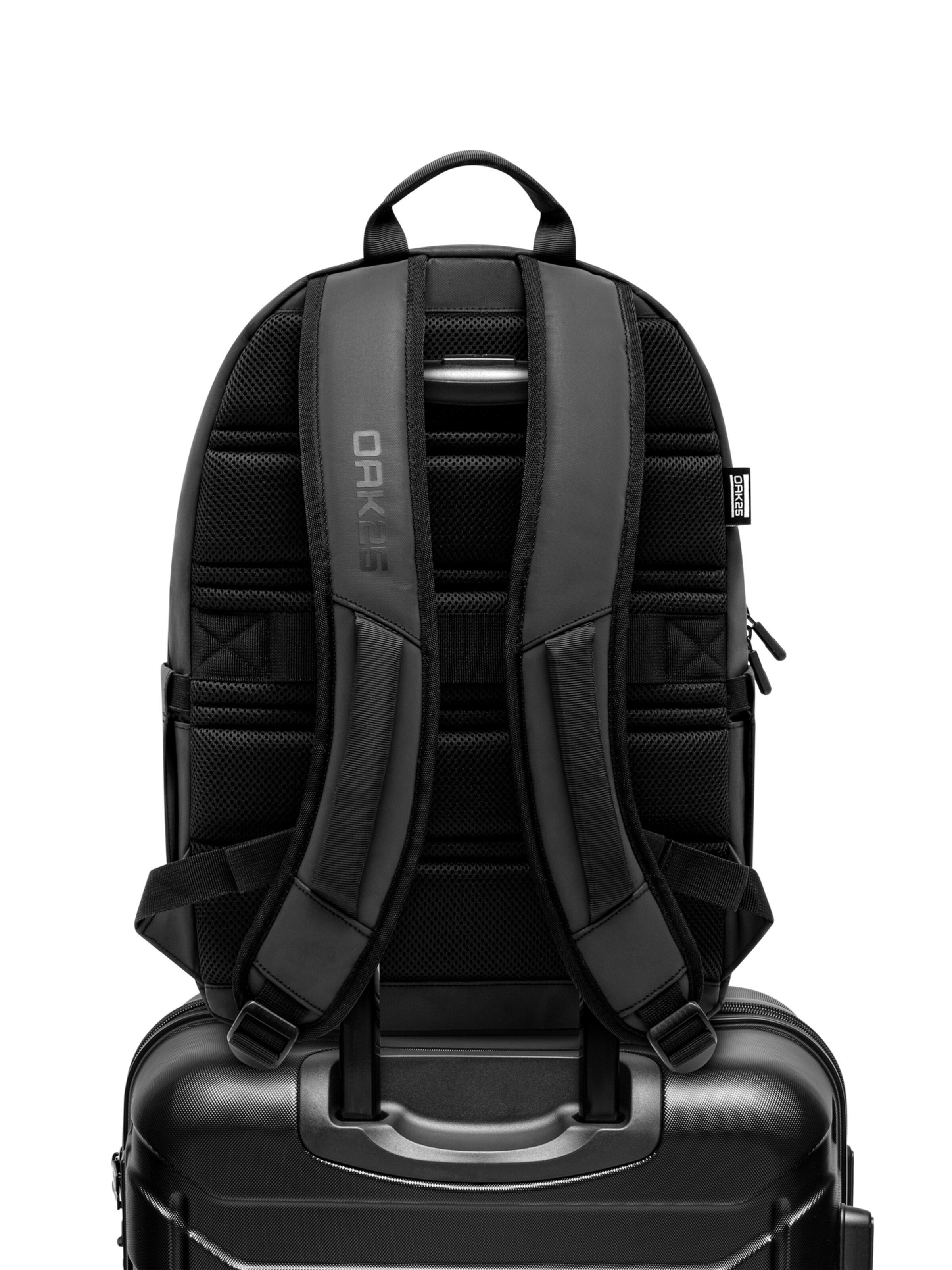 OAK25 Hátizsák 'Luminite Pack' - fekete