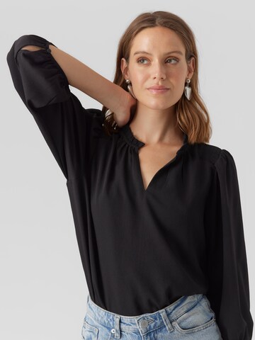 Vero Moda Tall Blouse 'OLIVIA' in Zwart