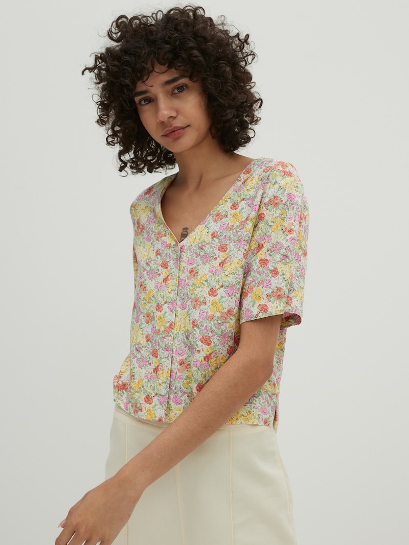 Short-sleeved Blouses EDITED Short-sleeved blouses Mixed Colors