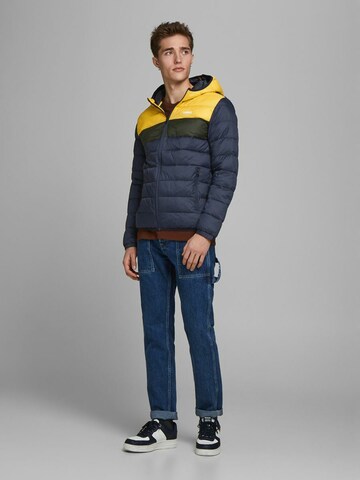 JACK & JONES Overgangsjakke 'JJVINCENT' i blå