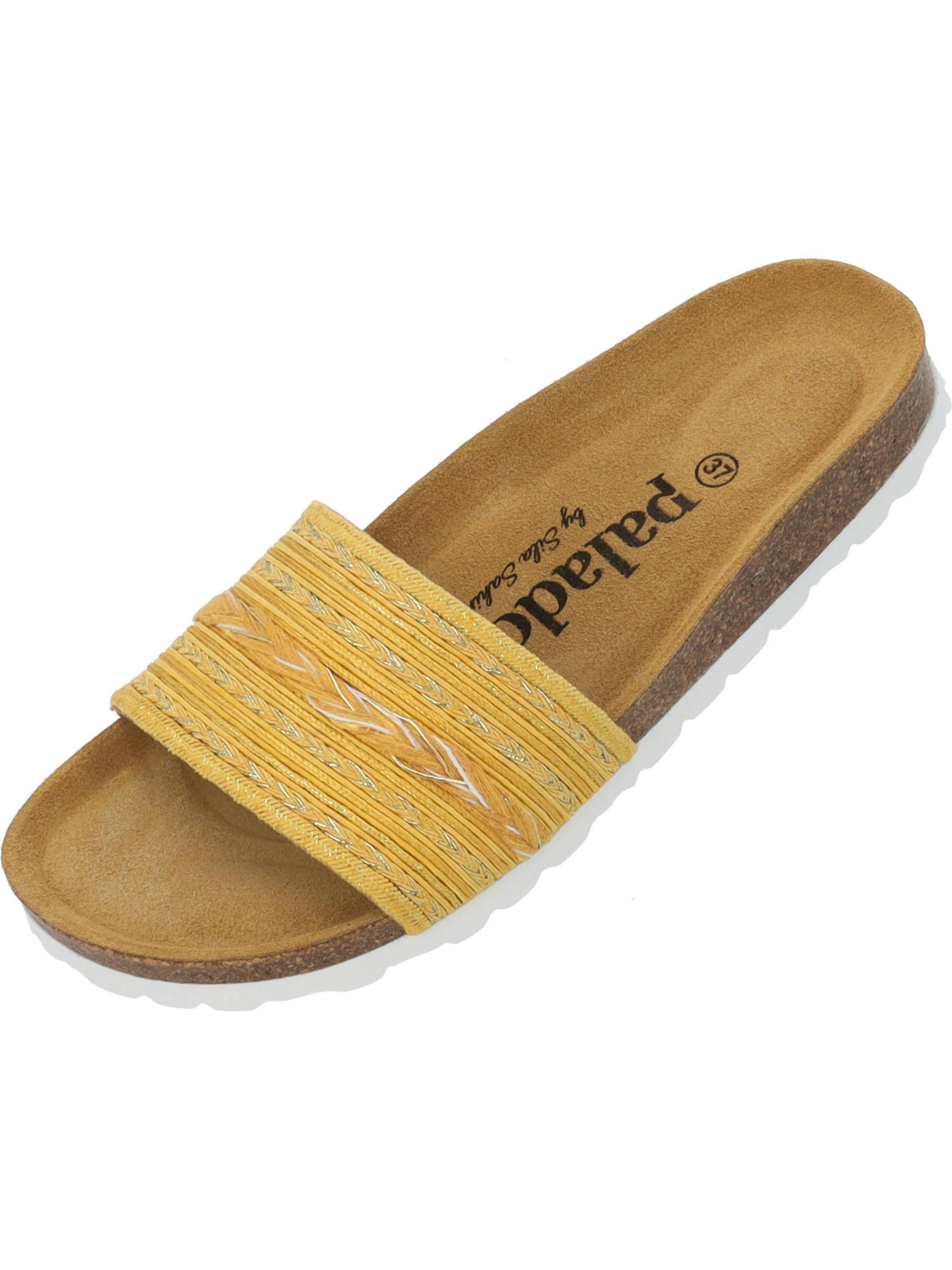 Mule 'Solista' Palado by Sila Sahin en jaune : devant