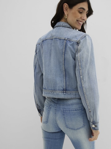 bonprix Tussenjas in Blauw