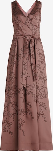 Rochie de seară de la Vera Mont pe roz: față