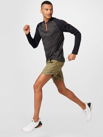 UNDER ARMOUR Funktionsskjorte i sort