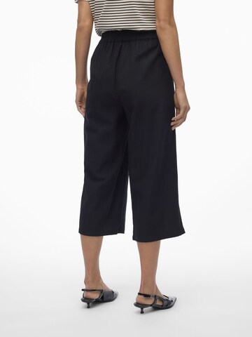 VERO MODA Loose fit Pleat-front trousers 'GISELLE' in Black