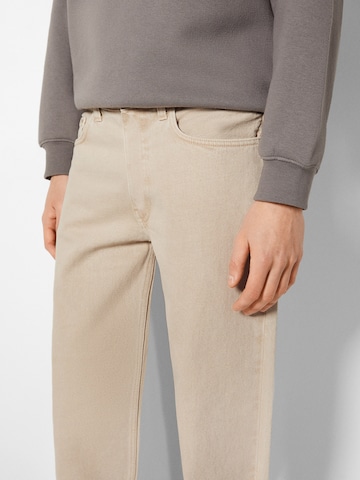 Bershka Regular Jeans in Beige