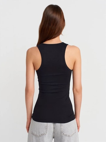 Dilvin Blouse in Black