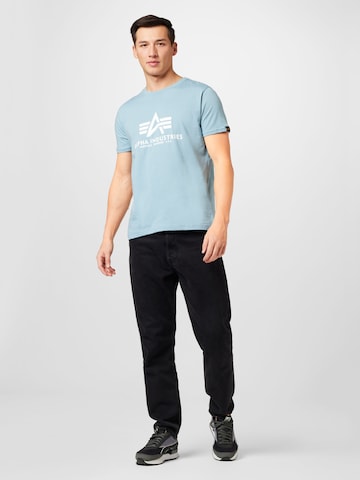 ALPHA INDUSTRIES Bluser & t-shirts i blå