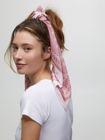 Pull&Bear Doek in Roze: voorkant