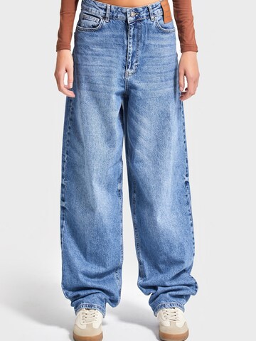 IT'S BASIC Loosefit Jeans 'Skater Mid Rise Jeans' in Blauw