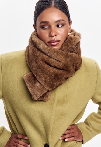 CESARE GASPARI Scarf in Brown