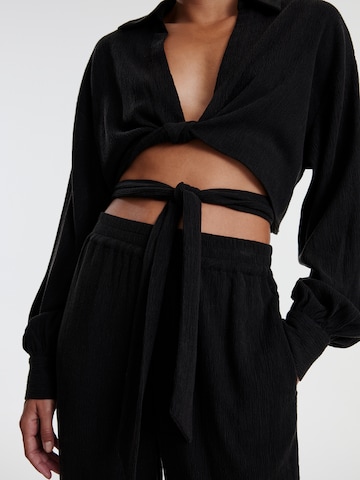 EDITED - Blusa 'Levke' en negro