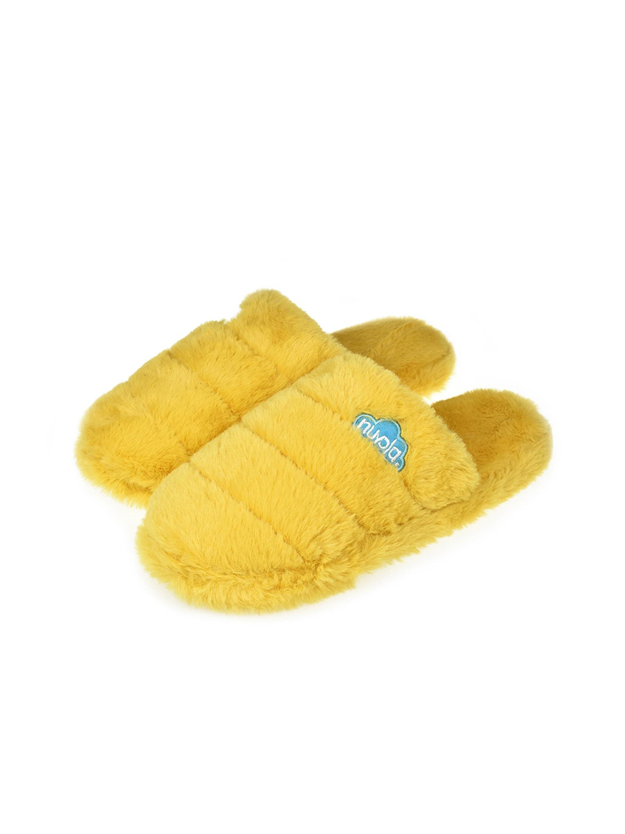 Nuvola. Slipper 'Zueco Bee' in Yellow
